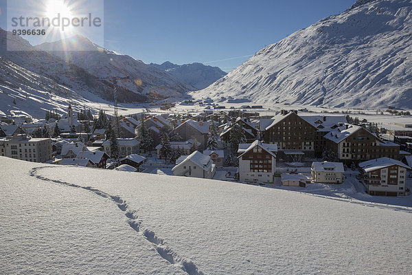 Europa Winter Dorf Spur Andermatt Schweiz Zentralschweiz