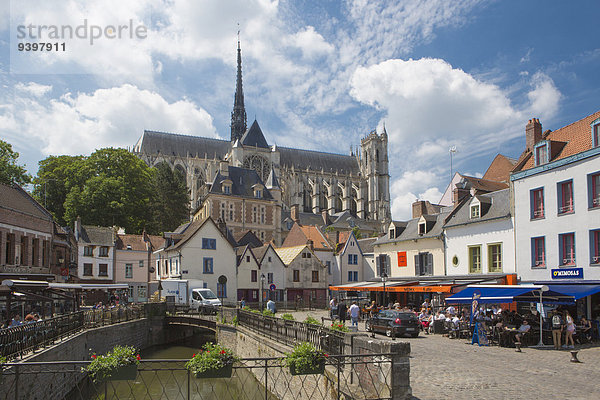 Frankreich Europa Reise Großstadt Architektur Geschichte Restaurant Kathedrale Terrasse Tourismus UNESCO-Welterbe Amiens