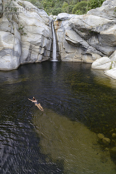 Wasser Landschaft Wüste Natur Schwimmbad Nordamerika Wasserfall Mexiko schwimmen Baja California Schlucht