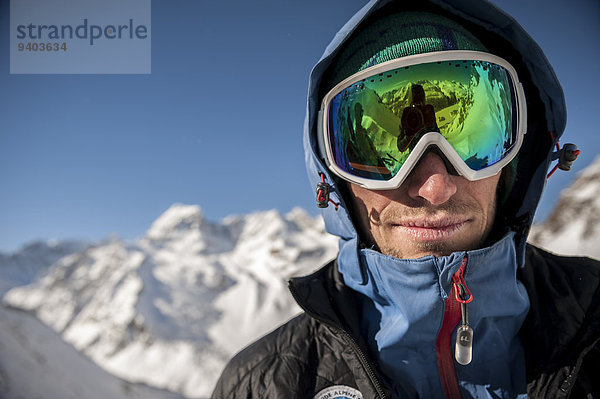 Führung Anleitung führen führt führend Portrait nehmen über Berg Tagesausflug Alpen Ski Italienisch