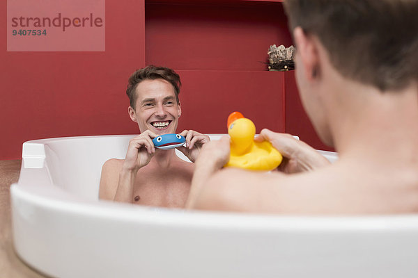 lächeln Homosexualität Badewanne Spaß