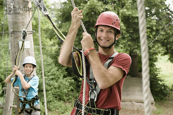 Portrait Mann lächeln Junge - Person jung klettern