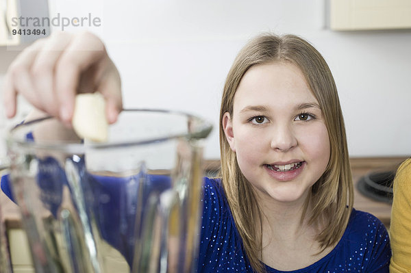 Frucht Mixer Mädchen