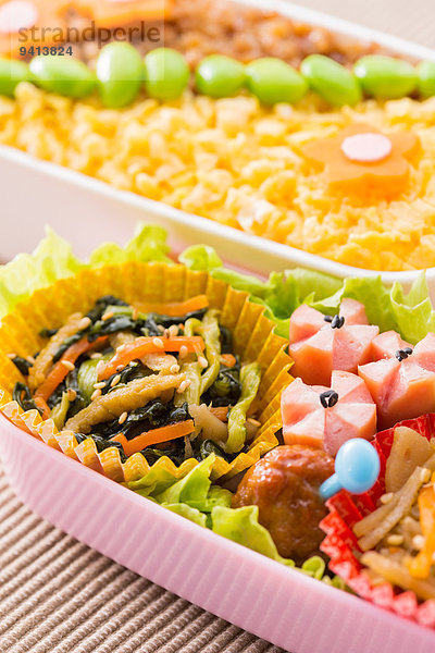 Lifestyle japanisch Mittagessen