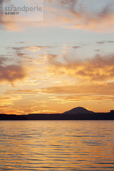 Lake Quinault auf der Olympic Peninsula  Aberdeen  Washington  USA