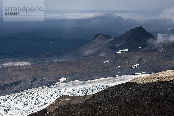 Eisformationen  vulkanische Bergkette Kverkfjöll  am nördlichen Rand des Gletschers Vatnajökull  Hochland  Island