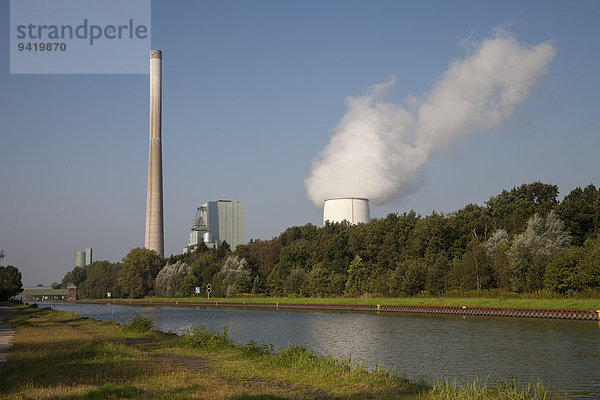 Kohlekraftwerk Heil am Datteln-Hamm-Kanal  Rünthe  Bergkamen  Ruhrgebiet  Nordrhein-Westfalen  Deutschland