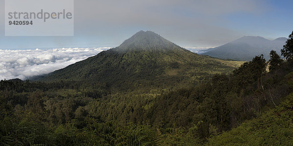 Kawah Ijen Landschaft  Ijen-Krater  Banyuwangi  Jawa Timur  Indonesien