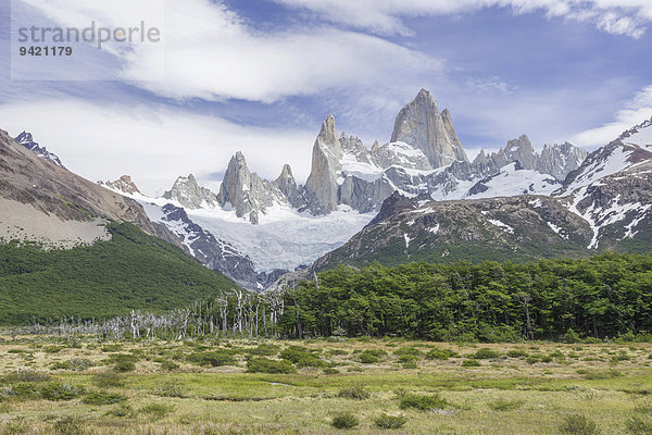 Fitz Roy Massiv  Nationalpark Los Glaciares  UNESCO Weltnaturerbe  Santa Cruz  Argentina