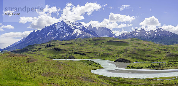 Monte Almirante Nieto und Torres del Paine  Torres del Paine Nationalpark  Región de Magallanes y de la Antártica Chilena  Chile