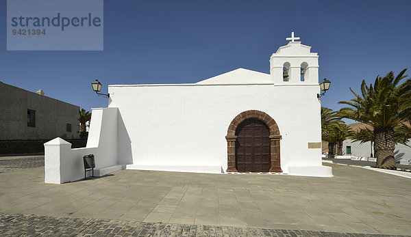 Kirche Iglesia San Marcial  Femes  Lanzarote  Kanarische Inseln  Spanien