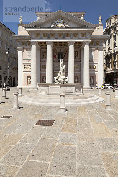 Börse  Palazzo della Borsa  Piazza della Borsa  Triest  Friaul-Julisch Venetien  Italien
