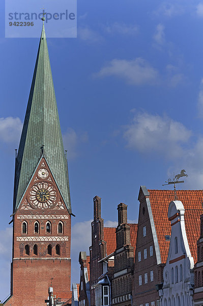 Turm der Kirche St. Johannis  1289-1470  Backsteingotik  Lüneburg  Niedersachsen  Deutschland