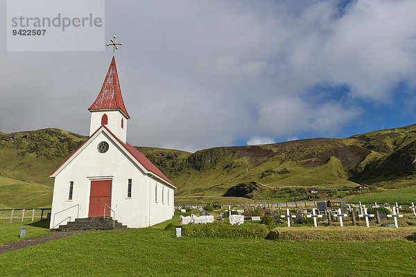 Reyniskirkja  Kirche am Reynisfjara-Strand  bei Vík í Mýrdal  Südküste  Island
