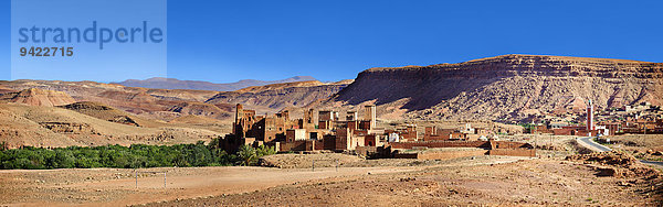 Die Glaoui Kasbah im Ounilla-Tal  umgeben von der Hammada Steinwüste in den Ausläufern der Altas-Berge  Tamedaght  Marokko