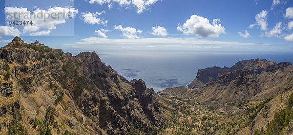 Tal mit Ausblick auf Taguluche  Arure  La Gomera  Kanarische Inseln  Spanien