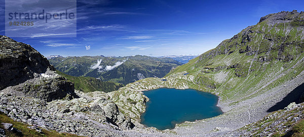 Schottensee am Pizol in den Schweizer Alpen  Glarner Alpen und Flumser Berge  Glärnisch  Schweiz  Europa