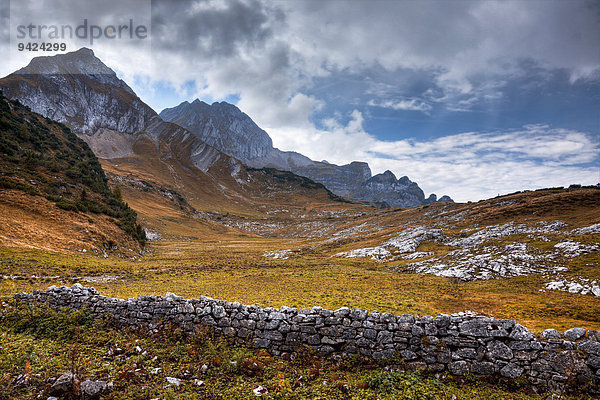 Mauerreste  Buchs  Schweizer Ostalpen  Schweiz  Europa