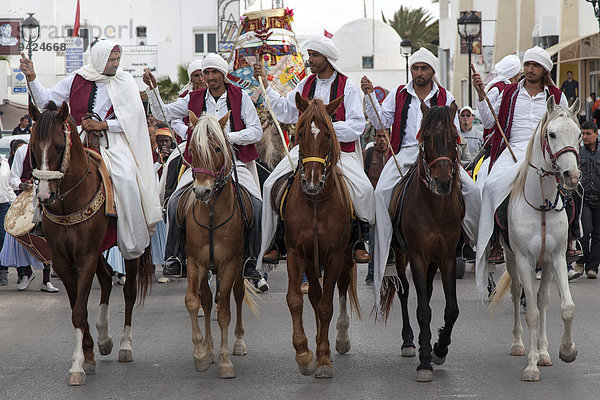 Reiter  Pferde  Fantasia  Midoun  Djerba  Tunesien