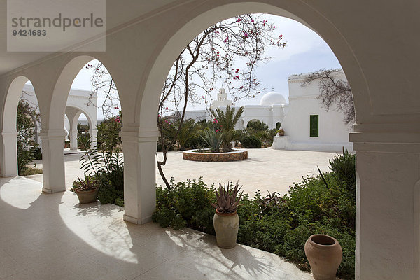 Innenhof Volkskundemuseum  Musée du Patrimonie  Guellala  Djerba  Tunesien