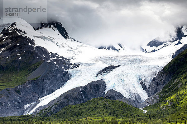 Der Worthington Glacier in den Chugach Mountains  bei Valdez  Alaska  USA