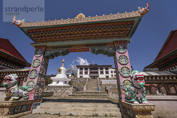Eingangstor zum Kloster Tengboche  Khumbu  Solukhumbu  Mount Everest Region  Nepal
