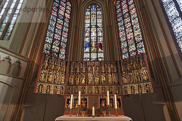 Schnitzaltar von 1507-1508 in der Kirche St. Johannis  1289-1470  Lüneburg  Niedersachsen  Deutschland