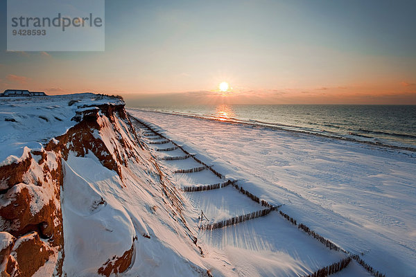 'Das ''Rote Kliff'' im Winter mit Schnee auf der Insel Sylt  Schleswig-Holstein  Deutschland  Europa'