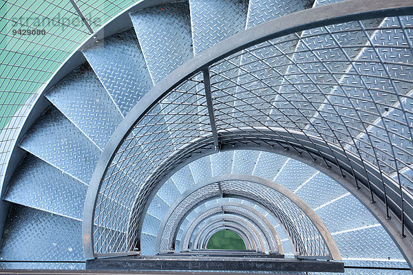 Treppe mit Blick auf den Bodensee  Friedrichshafen  Baden-Württemberg  Deutschland  Europa