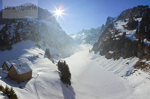 Schneelandschaft  Fälensee und Bollenwees  Alpstein  Alpen  Appenzell  Schweiz  Europa
