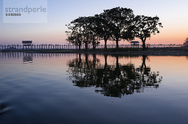 U-Bein-Brücke  Amarapura  Myanmar  Asien