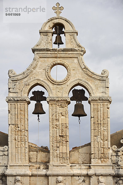 Glockenturm der Klosterkirche von Arkadi  Kreta  Griechenland
