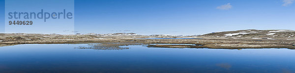 Skiftes See oder Skiftessjøen auf der Hardangervidda Hochebene  Hordaland  Norwegen  Europa