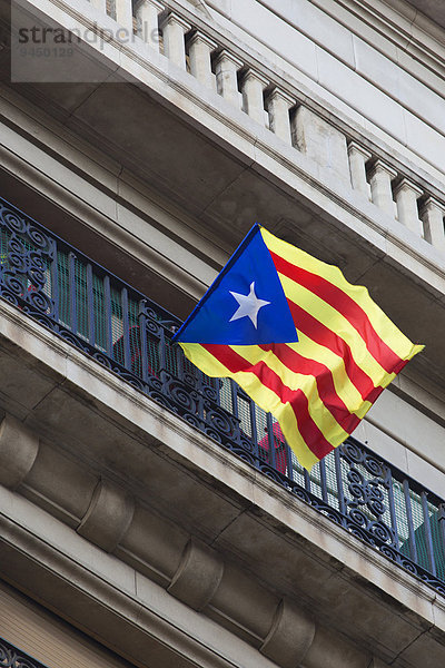 Katalanische Flagge  Barcelona  Spanien  Europa