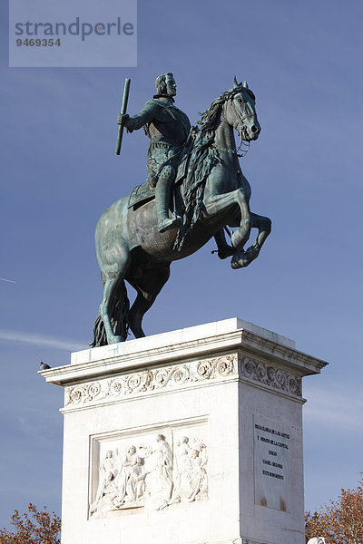 Reiterstatue Philip IV.  Plaza de Oriente  Madrid  Spanien  Europa