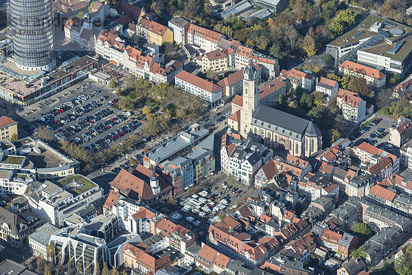 Stadtzentrum mit Marktplatz und Stadtkirche St. Michael  Jena  Thüringen  Deutschland  Europa