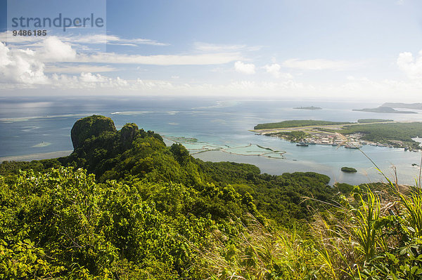 Überblick mit Sokehs Rock  Insel Pohnpei  Mikronesien  Ozeanien