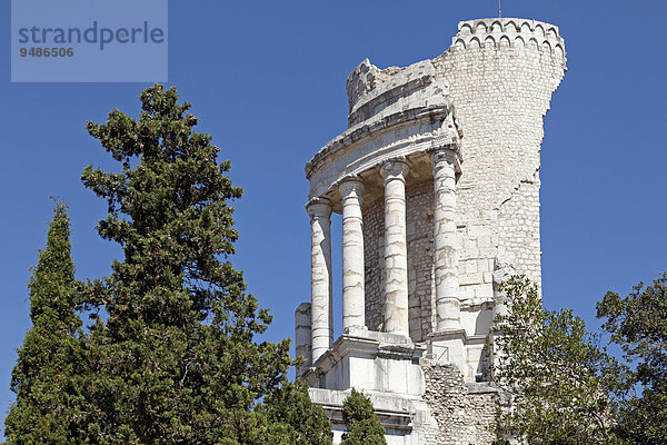 Trophée des Alpes  Tropaeum Alpium  römisches Bauwerk  La Turbie  Département Alpes-Maritimes  Provence-Alpes-Côte d?Azur  Frankreich  Europa