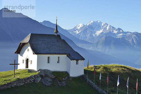 Alte Bergkirche  Dorf Bettmeralp  Wallis  Schweiz  Europa
