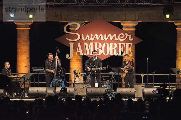 Marcel Riesco  Roy Orbison Show  Palco Centrale  Foro Amnonario  Rocca Roveresca  Summer Jamboree  Rock 'n' Roll Festival  Senigallia  Provinz Ancona  Marken  Italien  Europa