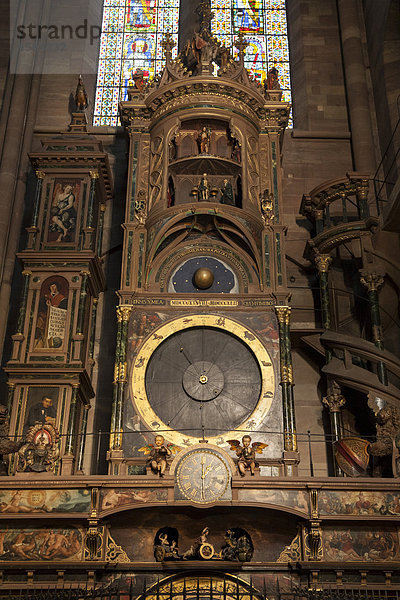 Astronomische Uhr  Straßburger Münster  Straßburg  Elsass  Frankreich  Europa