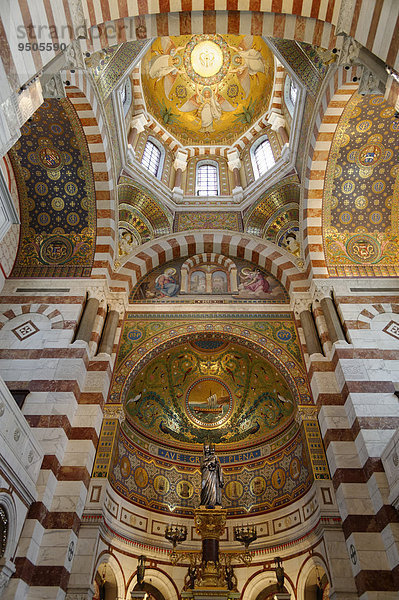 Altarraum  Kirche Notre-Dame de la Garde mit Mosaiken  Marseille  Département Bouches du Rhône  Région Provence Alpes Côte d'Azur  Frankreich  Europa
