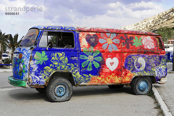 Alter bemalter VW-Bus  Hippie-Bus  Matala  Kreta  Griechenland  Europa