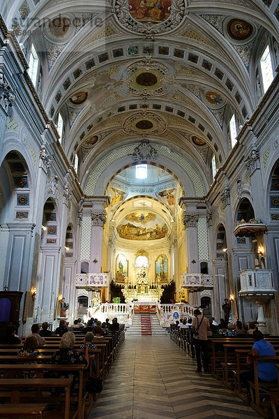 Innenraum der Kathedrale Concattedrale dell'Immacolata Concezione  Bosa  Provinz Oristano  Sardinien  Italien  Europa