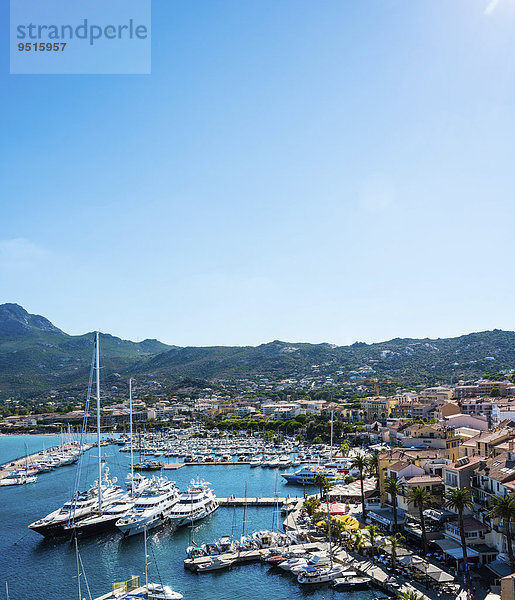 Hafen und Promenade  Ortsansicht von Calvi  Korsika  Frankreich  Europa