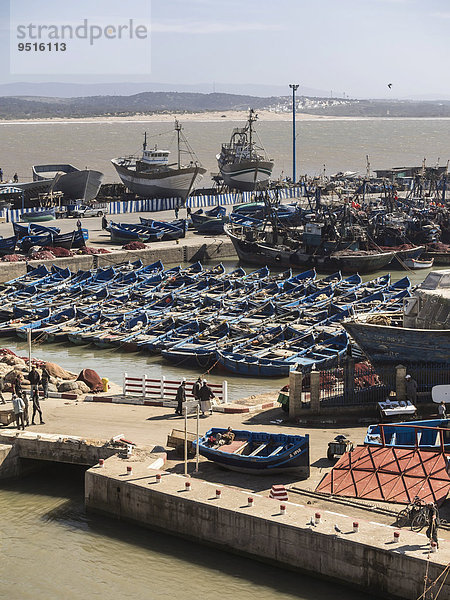 Fischerboote im Hafen von Essaouira  Unesco-Weltkulturerbe  Marokko  Afrika