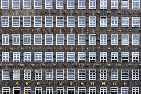 Fensterreihen  Kontorhaus Sprinkenhof  Hamburg  Deutschland  Europa