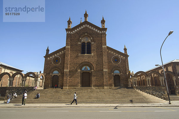 Katholische Marienkathedrale auf der Harnet Avenue  Asmara  Eritrea  Afrika