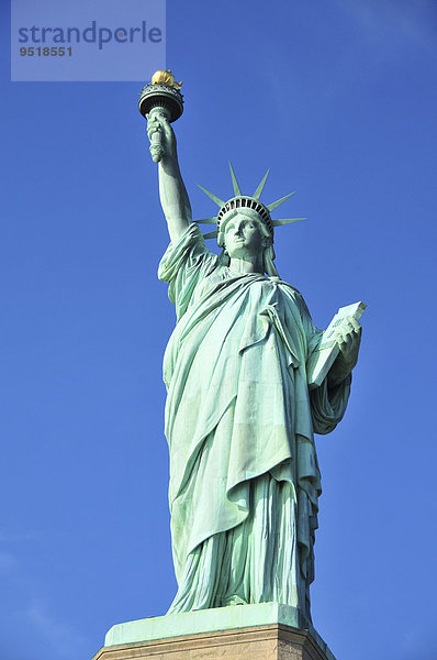 Freiheitsstatue auf Liberty Island  New York City  New York  USA  Nordamerika