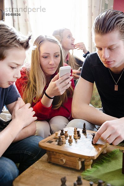 Freundschaft jung Schach spielen